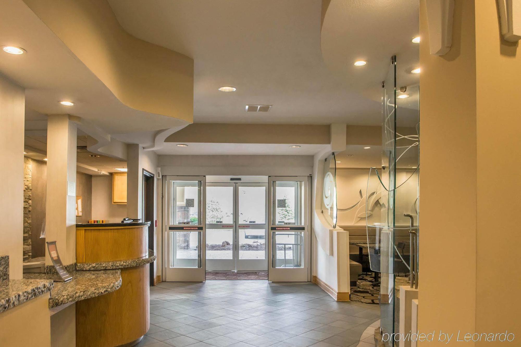 Comfort Suites Monroeville Exterior foto